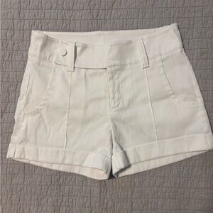 White Women's Shorts size 3